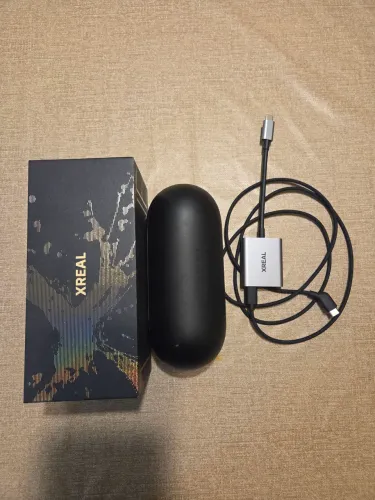 XREAL One Pro + XREAL Hub Original | Comprado em março/2026 | Estado de novo