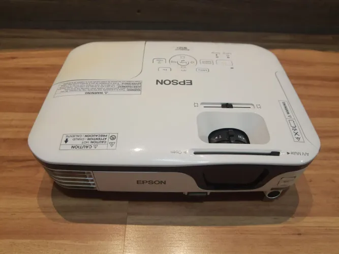 Projetor Epson Powerlite W12+ (semi novo 100%)