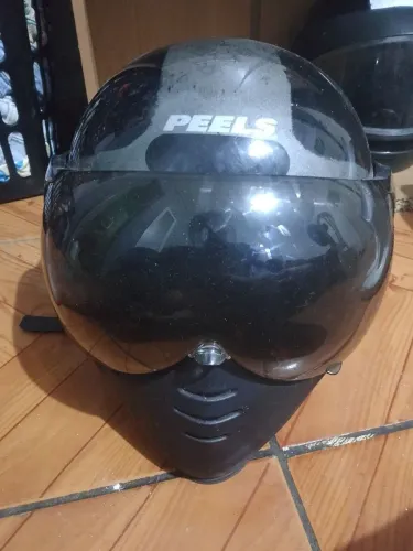 CAPACETE PEELS