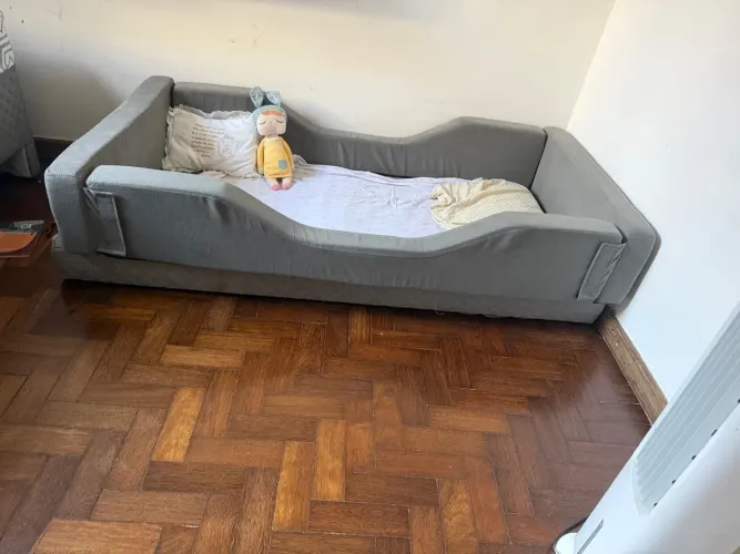 Mino cama montessoriana