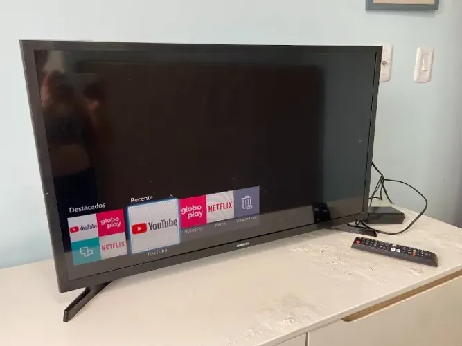 TV 32"