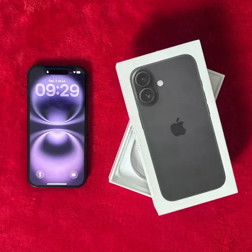 iPhone 16 256GB Preto