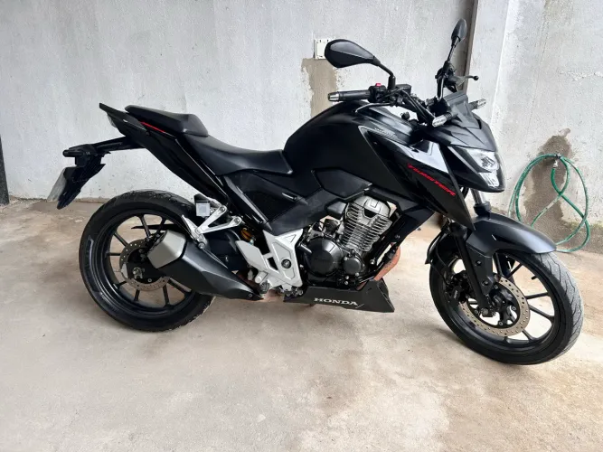Cb twister 300F