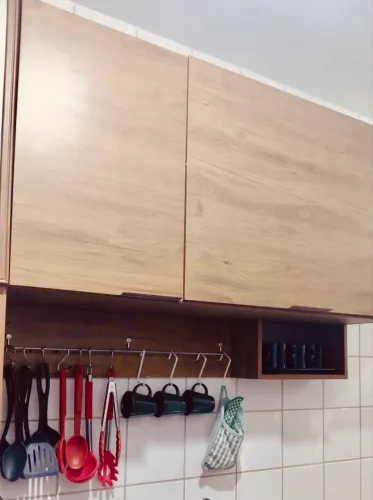 Armário de cozinha ótimo, super conservado!