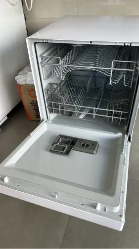 Lava Louças Brastemp 8 serviços Semi-nova