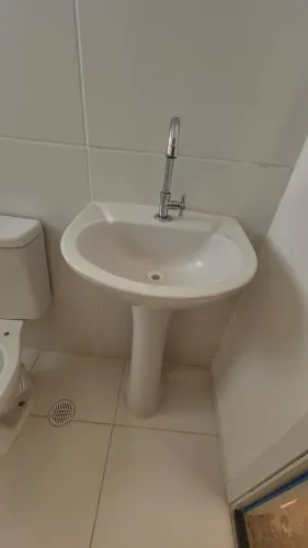 Cuba para banheiro louça PREÇO PRA VENDER LOGO !!
