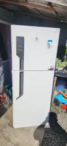 Geladeira Electrolux 431 litros