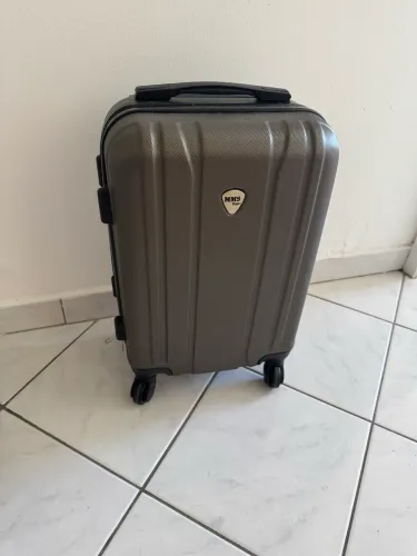 Vendo mala 10kg formato menor usada