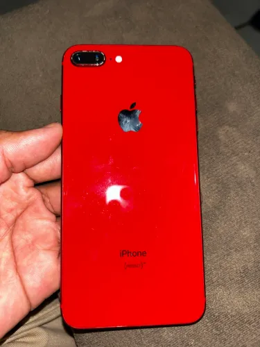 iPhone 8 Plus