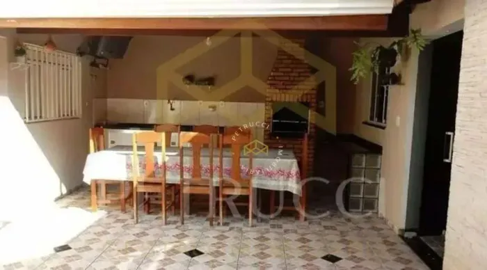 Casa com 3 dormitórios à venda, 230 m² por R$ 570.000,00 - Parque Residencial Vila União -