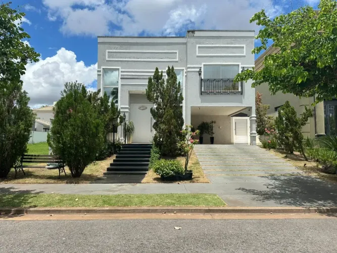 Casa Térrea Alto Padrão - Condomínio Alphaville 2