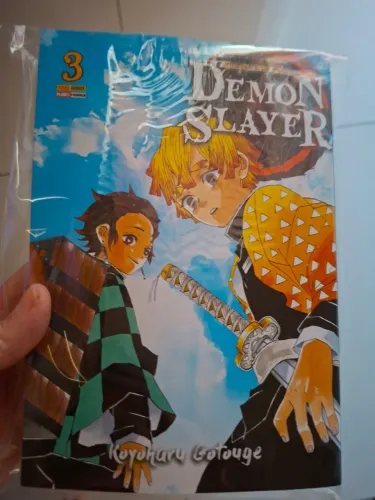 Demon Slayer volumes 3,4,10 e 23