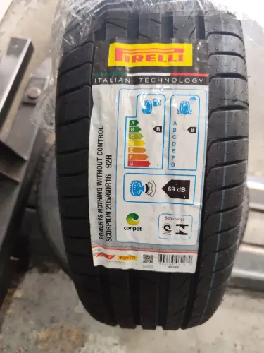 Pneus Pirelli Scorpion 205/60 r16 zerados
