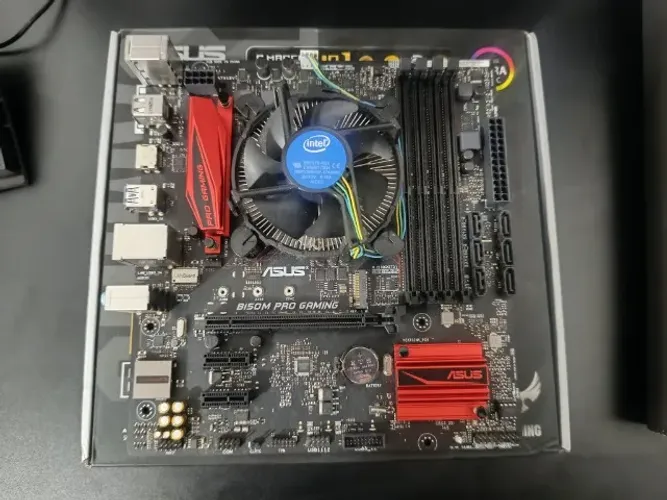 Placa mãe Asus B150m Pro Gaming LGA1151 (6ª e 7ª geração)