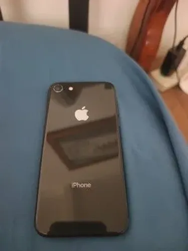iPhone 8 64 gb