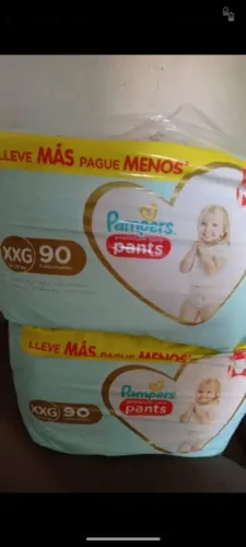 Fraldas Pampers Premium Care shortinho
