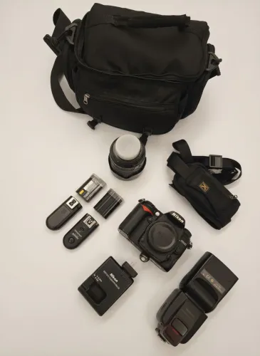 Equipamentos de Fotografia - Nikon D7000 e Acessórios