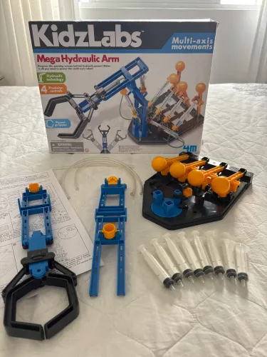 Brinquedo hidráulico Kidzlabs