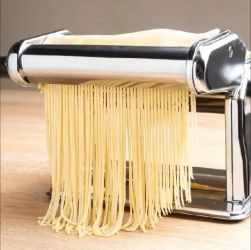 Máquina Macarrão 3 Massas Caseira Cilindro Inox Lasanha Fettuccine Pastel Manivela 