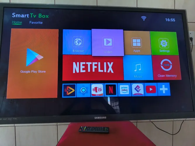 Barbada vendo TV Samsung 55 polegadas 