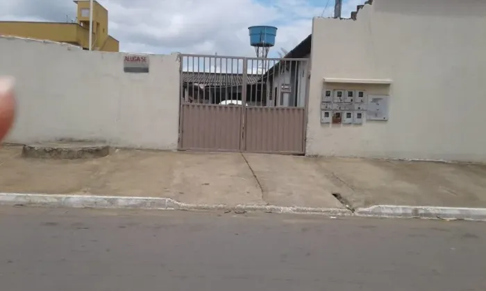 Barracão Um Cômodo (incluso água e energia) R$ 650,00
