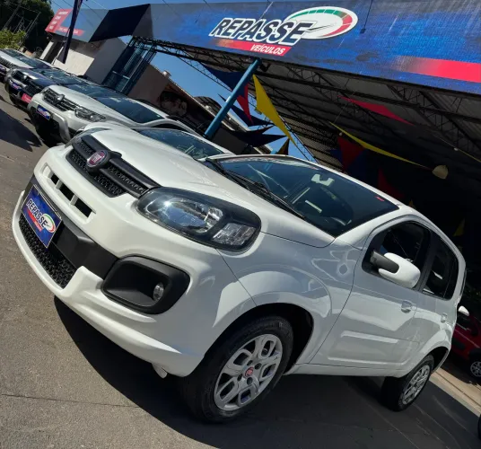 Fiat Uno Attractive 1.0 EVO Fire Flex 8V 5P 2020