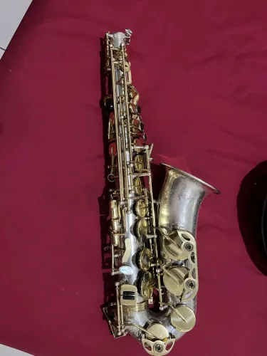 Sax alto quasar