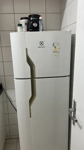 GELADEIRA ELECTROLUX 260L- OTIMA OPORTUNIDADE!