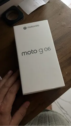 MOTO G06 256gb LACRADO