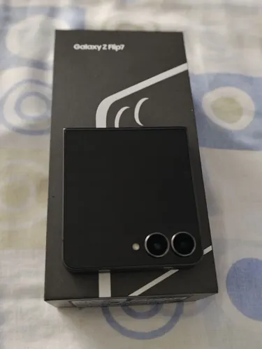 Samsung Z flip 7