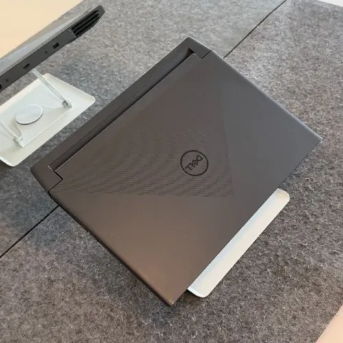 Notebook Gamer Dell G15 5510 | Intel Core i5 10a Geração | 16GB RAM | SSD 256GB | GTX 1650
