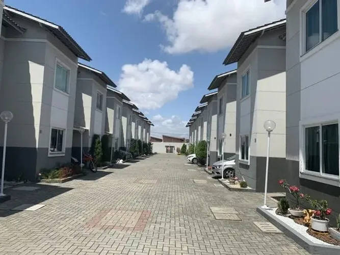 CD 013 - Itaperi, Residencial HD Imperial, Casa duplex com 03 quartos, 02 vagas