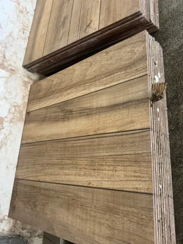 Piso antiderrapante madeirado