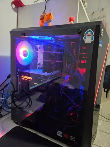 PC GAMER Ryzen 5600g 16gb Ram 512gb