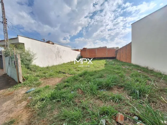 Terreno à venda no bairro Nossa Senhora Aparecida II em Saltinho