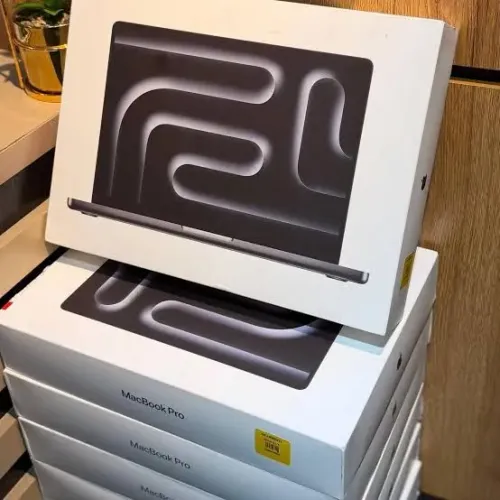Macbook Pro M5 14pol. 24/1TB zero com garantia de 1 ano Apple.