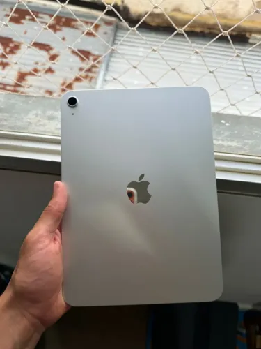 iPad 11