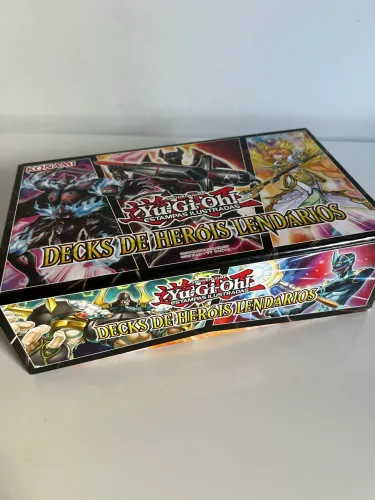 Yu-Gi-Oh!: Legendary Hero Decks 