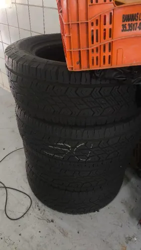Pneu CrossContact 265/60 R 18