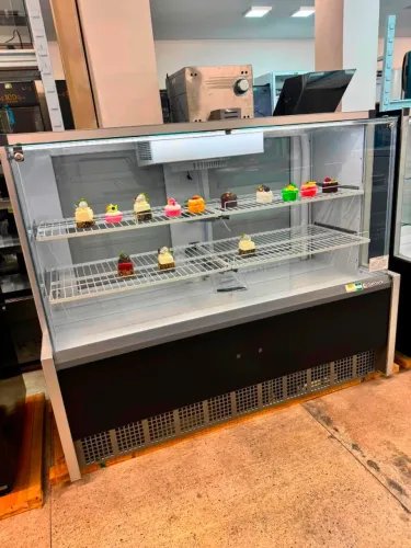 Balcão refrigerado para frios e laticinios - tortas ou sobremesas - gpfa 140 - gelopar