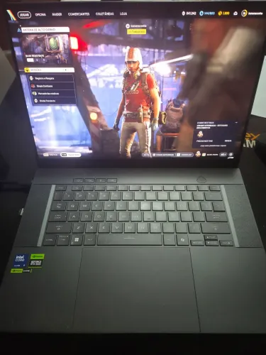Asus Rog zephyrus g16 RTX5070