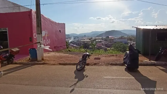 VENDO UM LOTE QUITADO COM ÁREA DE 350m² NO RESIDENCIAL CIDADE JARDIM, PARAUAPEBAS/PA