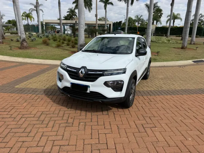 Renault Kwid Intense 1.0 Flex 12V 5P Mec. 2025
