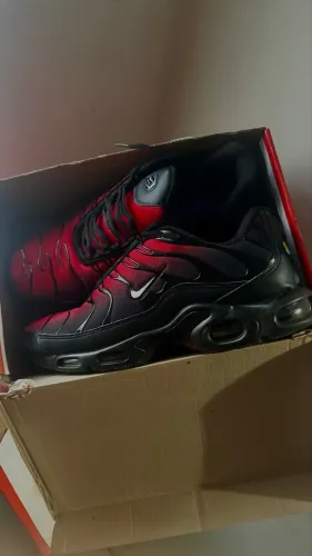 Air Max TN deadpool