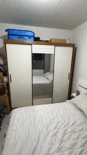 Guarda-roupa