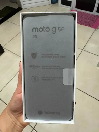 Motorola moto G56.