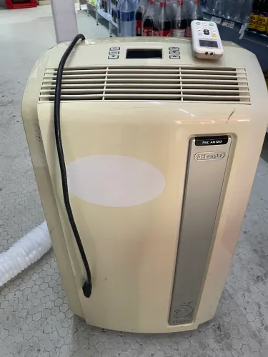 Ar condicionado portátil Delonghi 12000 BTUS