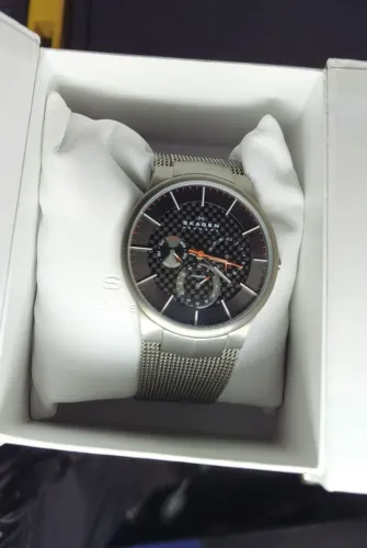 Relógio Skagen Denmark Titânio 809XLTTM Fibra De Carbono Completo Na Caixa