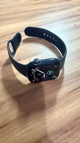 Apple Watch series 10 - excelente estado