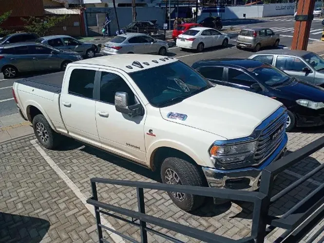 Ram 3500 Limited Longhorn 6.7 TB CD Diesel 2023